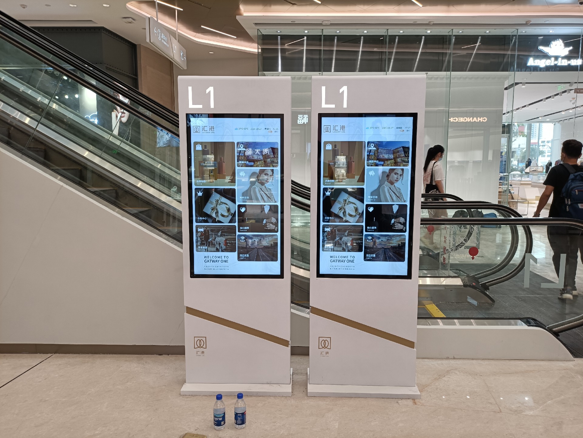 商場(chǎng)導(dǎo)覽系統(tǒng)導(dǎo)覽屏引導(dǎo)商場(chǎng)導(dǎo)購(gòu)和定位導(dǎo)航觸摸查詢一體機(jī)